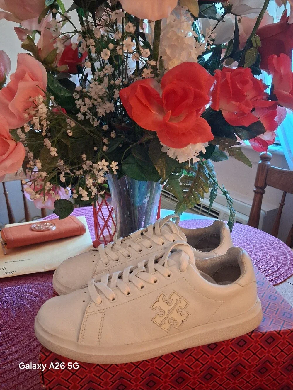 Tory  Burch Women Double T Howell Court Sneakers White US Size 6.5